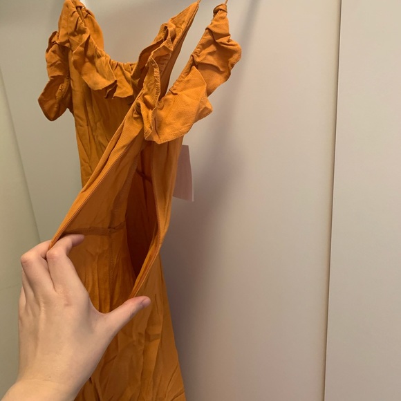 New With Tags H&M Dress. - Picture 3 of 5